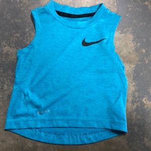 Boys Nike Top ———Bin-M-5